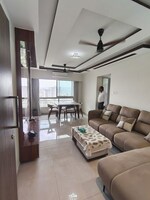 2 BHK 1050 Sq.Ft. Apartment in Gurukrupa Marina Enclave
