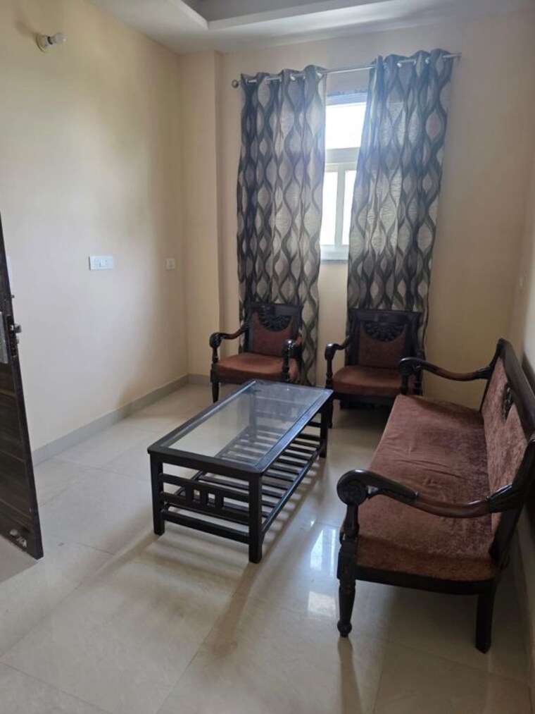 Living Room, palam vihar  150 Sq.Yd. Builder Floor In Palam Vihar Gurgaon 10660329