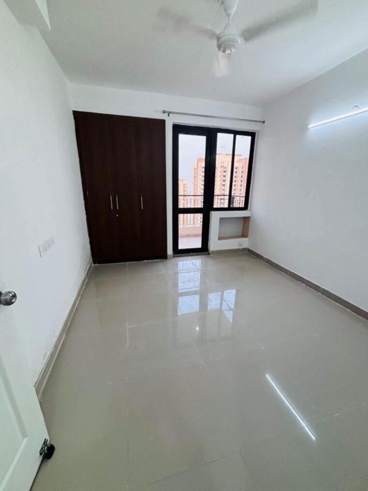 Room, amrapali-terrace-homes 3 Bedroom 1185 Sq.Ft. Apartment In Tech Zone 4 Greater Noida Greater Noida 10660338