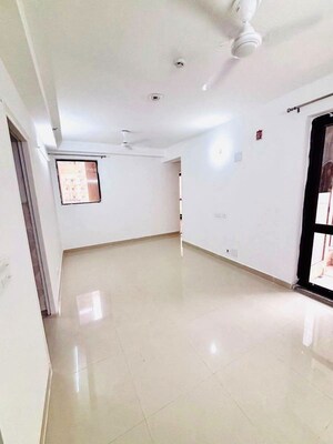 Furnished Amenities in 3 BHK Apartment at Amrapali Centurian Park, Tech Zone 4 Greater Noida – for Sale