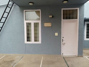 Terrace in 1 BHK Builder Floor at Greater Kailash ii – for Rent