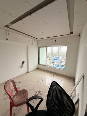 Bedroom in 2 BHK Apartment at Grace Mass Metropolis, Chembur – for Rent