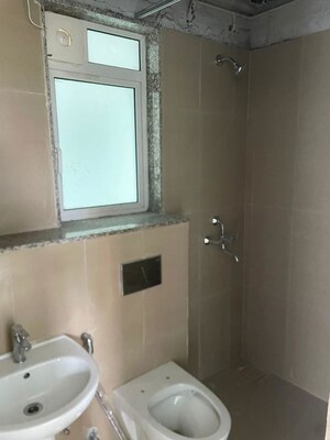 Bathroom in 2 BHK Apartment at Mahindra Alcove, Chandivali – for Rent