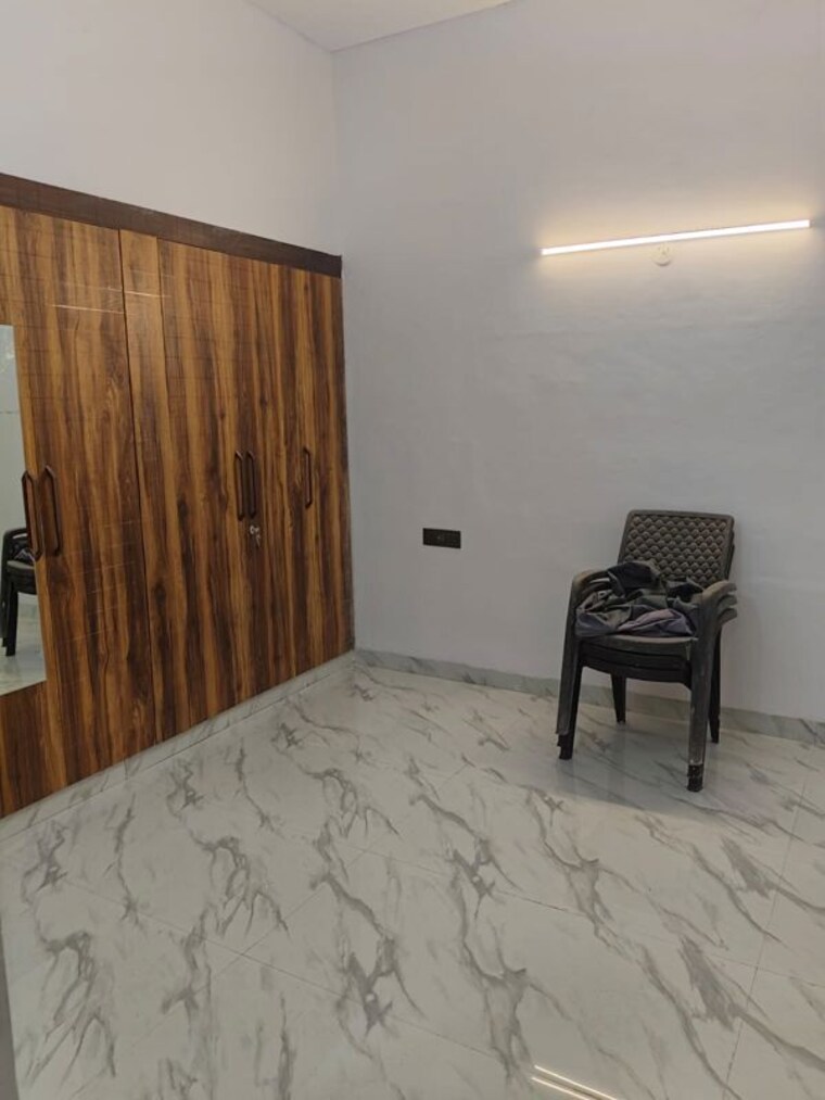 Bedroom, greater kailash ii 3 Bedroom 2000 Sq.Ft. Builder Floor In Greater Kailash ii Delhi 10660372
