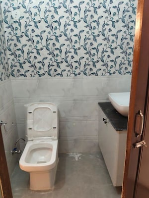 Bathroom in 3 BHK Builder Floor at Greater Kailash ii – for Rent