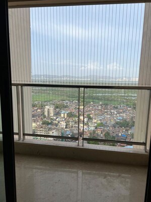 Room in 3 BHK Apartment at Runwal Bliss, Kanjurmarg East – for Rent