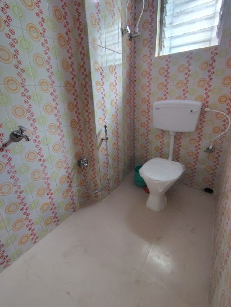 Bathroom, airport-tower 2 Bedroom 1000 Sq.Ft. Apartment In Dum Dum Kolkata 10660375