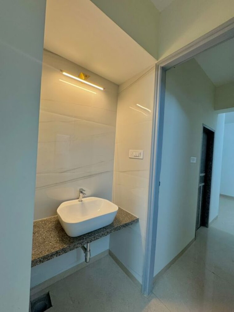 Bathroom, raj-trinity-moksh 3 Bedroom 1012 Sq.Ft. Apartment In Ambernath East Thane 10660394