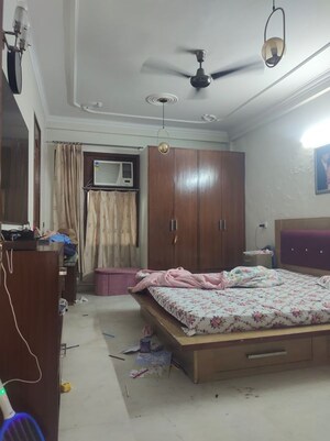 Bedroom in 3 BHK Builder Floor at Kalkaji – for Rent