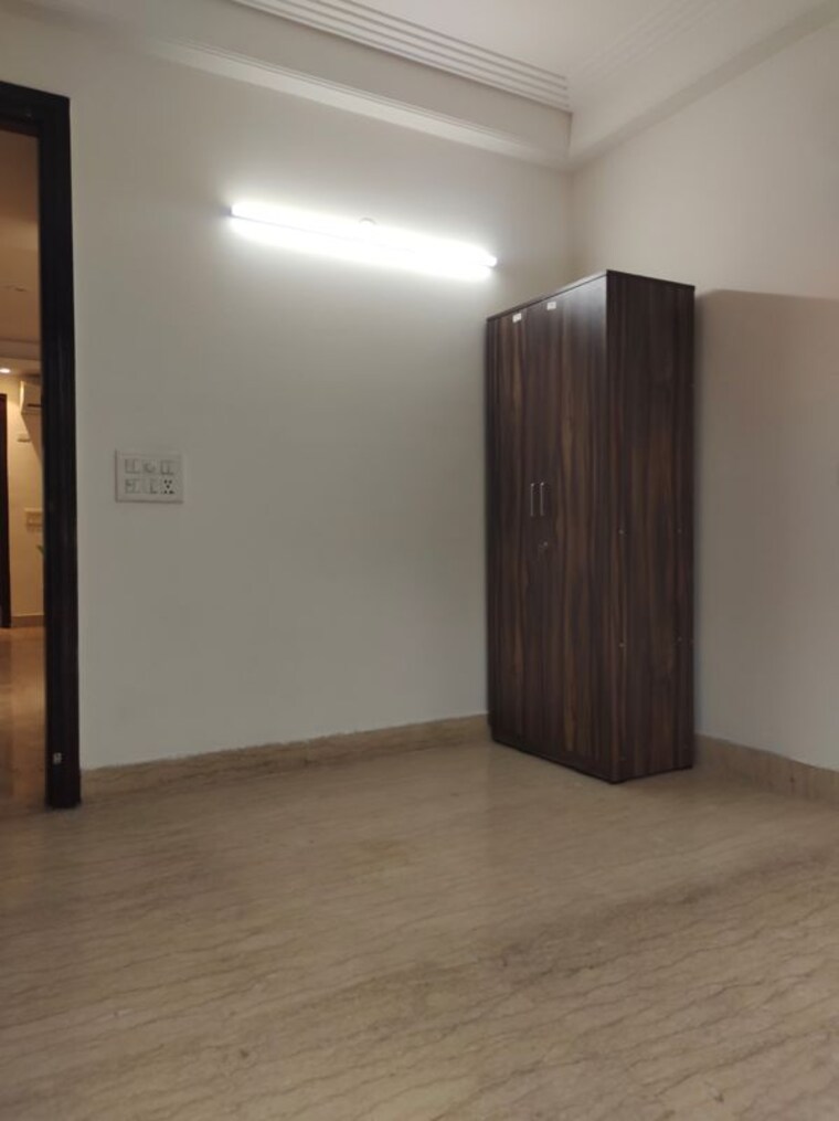 Room, kailash colony 3 Bedroom 1600 Sq.Ft. Builder Floor In Kailash Colony Delhi 10660429