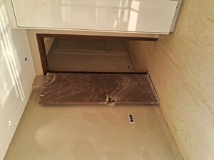 Furnished Amenities in 3 BHK Builder Floor at Greater Kailash I – for Rent