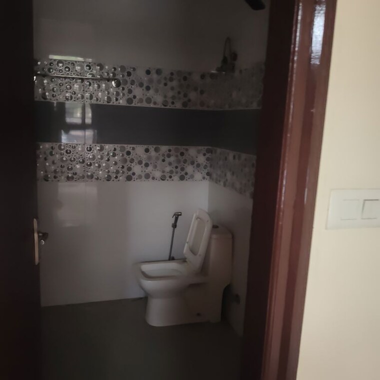 undefined, sector 4 3 Bedroom 2250 Sq.Ft. Builder Floor In Sector 4 Gurgaon 10660462