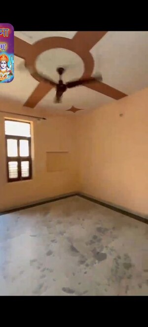 Room in 2.5 BHK Independent House at Sector 9 – for Rent