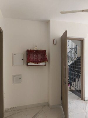 Furnished Amenities in 3 BHK Apartment at M3M Soulitude, Sector 89 – for Rent