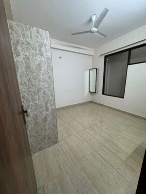 Room in 2 BHK Builder Floor at Malibu Town – for Rent