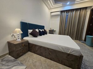 Bedroom in Studio Builder Floor at Sector 38 – for Rent