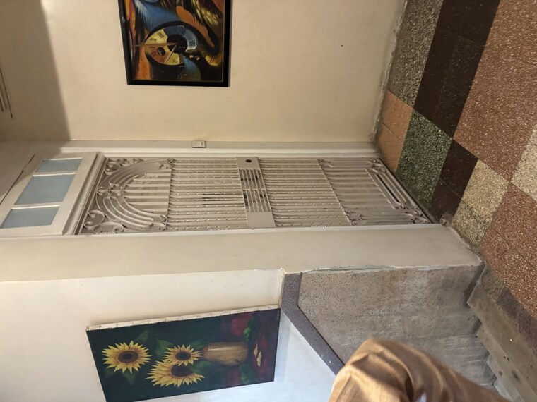 Bedroom, mohini-mansion-colaba 1 Bedroom 400 Sq.Ft. Apartment In Colaba Mumbai 10660496