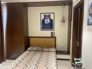 Bedroom in 3 BHK Villa at Sector 55 – for Rent