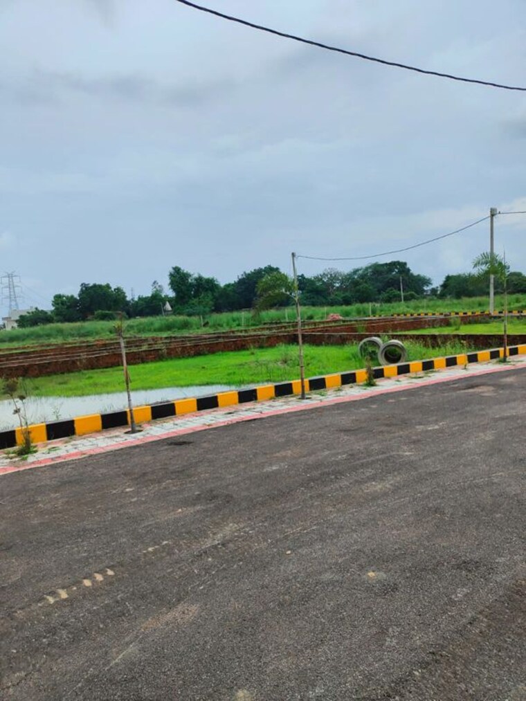 undefined, sultanpur road  1000 Sq.Ft. Plot In Sultanpur Road Lucknow 10660514