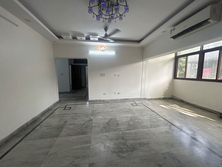 Room, sector 12 dwarka 3 Bedroom 1698 Sq.Ft. Apartment In Sector 12 Dwarka Delhi 10660519