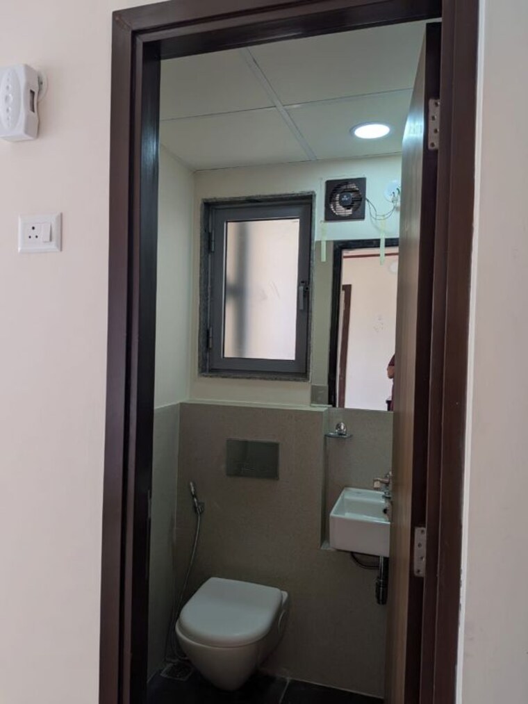 Bathroom, piramal-vaikunth-cluster-4 1 Bedroom 380 Sq.Ft. Apartment In Balkum Pada Thane 10660566