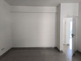 3 BHK +  275 Sq.Yd. Apartment in BPTP Park 81