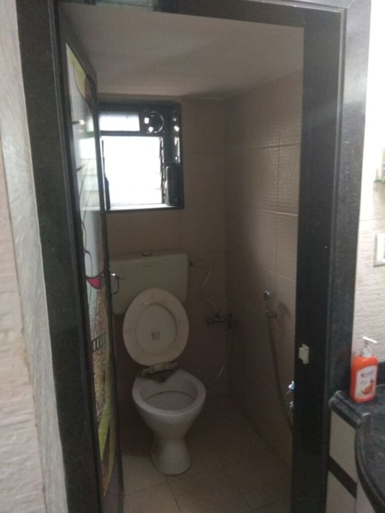 Bathroom, anjana-apartment-kopri 2 Bedroom 10000 Sq.Ft. Apartment In Kopri Thane 10660579