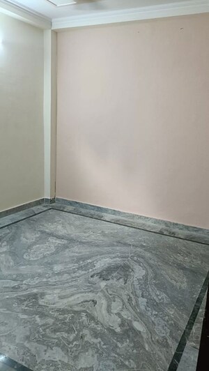 Room in 2 BHK Builder Floor at New Ashok Nagar – for Rent