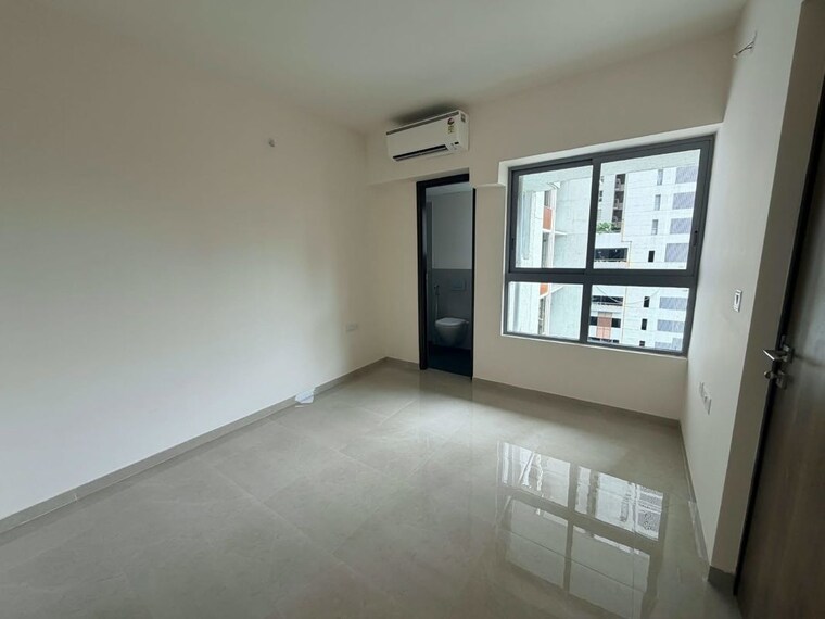 Room, piramal-vaikunth 1.5 Bedroom 500 Sq.Ft. Apartment In Balkum Pada Thane 10660640