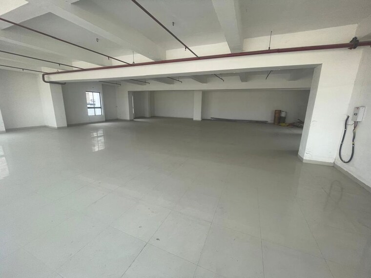 Exterior View, gs road Commercial Showroom 7000 Sq.Ft. In Gs Road Guwahati 10652125