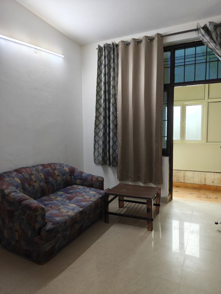 Living Room, palam vihar 2 Bedroom 900 Sq.Ft. Builder Floor In Palam Vihar Gurgaon 10660665