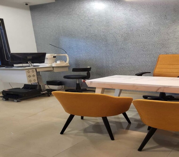 Team Area, matunga east Commercial Office Space 585 Sq.Ft. In Matunga East Mumbai 10660683
