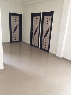 Room in 3 BHK Apartment at Mahagun Mywoods, Sector 16c Greater Noida – for Rent