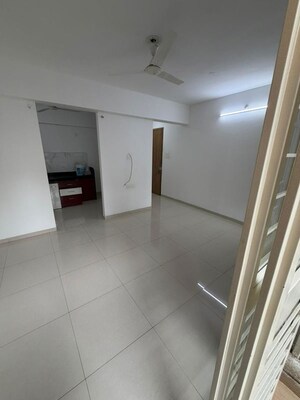 Room in 2 BHK Apartment at Gravity Austin Plaza, Wakad – for Rent