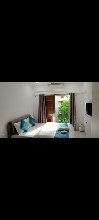 2 BHK +  800 Sq.Ft. Apartment in Kalpana CHS Vile Parle