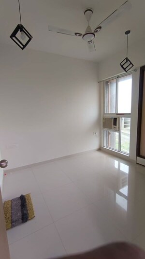 Room in 2 BHK Apartment at Lodha Crown Quality Homes Dombivli, Dombivli East – for Rent