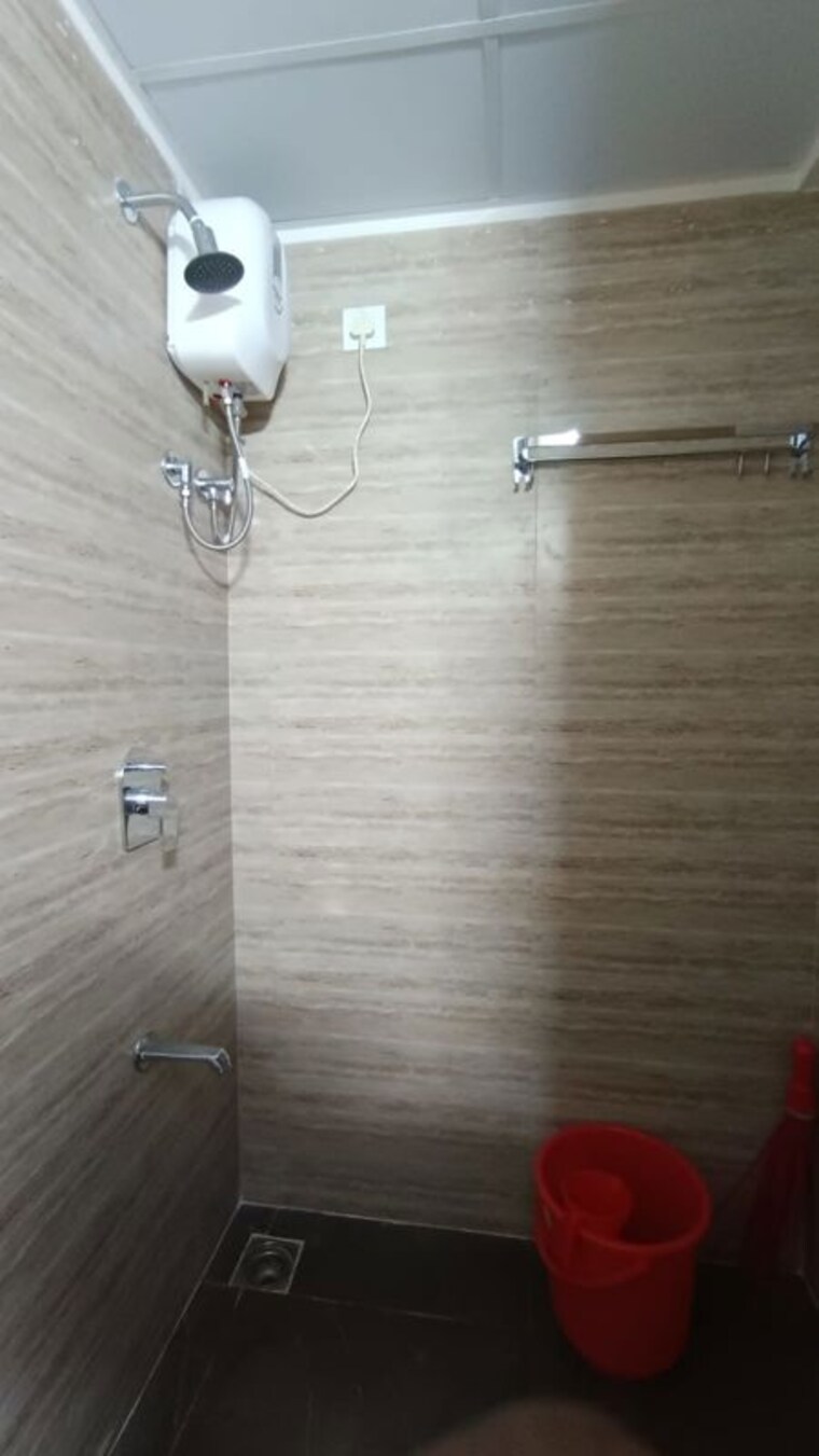 Bathroom, lodha-crown-quality-homes-dombivli 2 Bedroom 458 Sq.Ft. Apartment In Dombivli East Thane 10660762