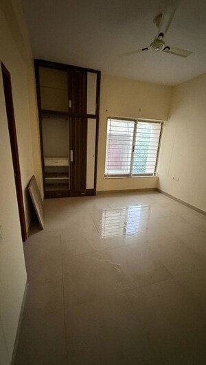 Room in 3 BHK Villa at Amrit Pebble Bay Ph I, Baghmugalia – for Rent