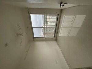 Room in 2.5 BHK Apartment at Godrej Park Greens, Mamurdi – for Rent