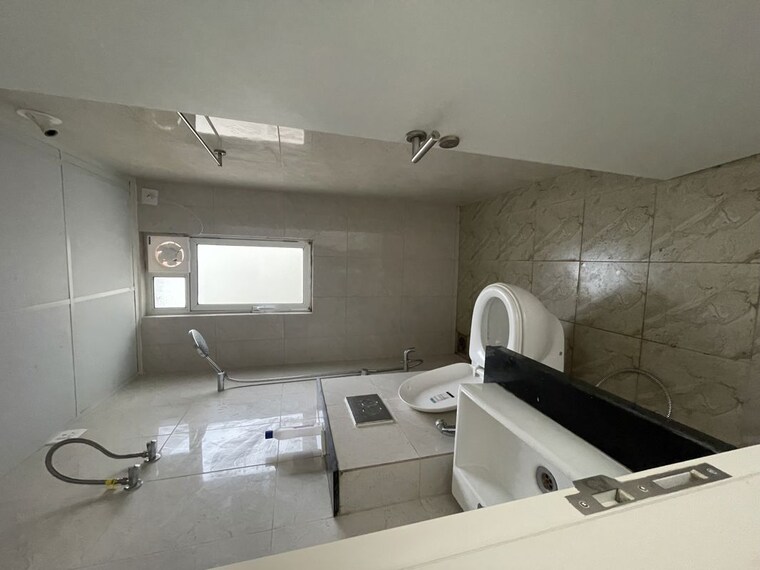 Bathroom, godrej-park-greens 2.5 Bedroom 840 Sq.Ft. Apartment In Mamurdi Pune 10660737