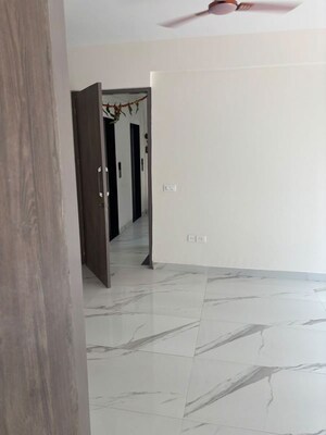 Room in 2 BHK Apartment at Pyramid Heights, Sector 85 – for Rent