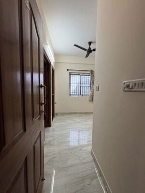 Room in 1 BHK Apartment at Neeshiv Kedarnath, Chembur – for Sale