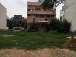 Plot For Sale in Sushant Lok I