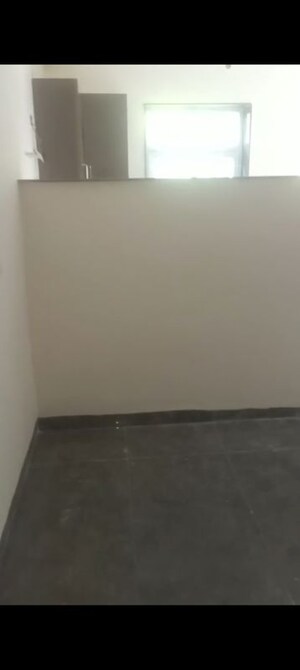 Room in 2 BHK Builder Floor at Palam Vihar Residents Association, Palam Vihar – for Rent