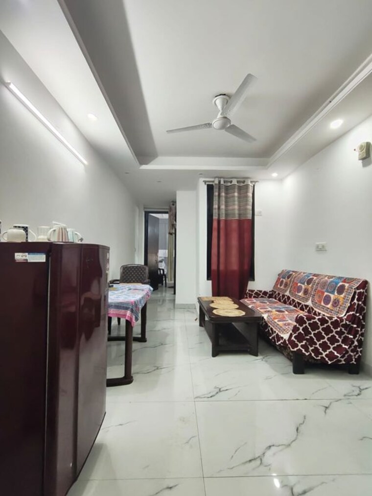 Living Room, freedom fighters enclave 1 Bedroom 580 Sq.Ft. Builder Floor In Freedom Fighters Enclave Delhi 10660771