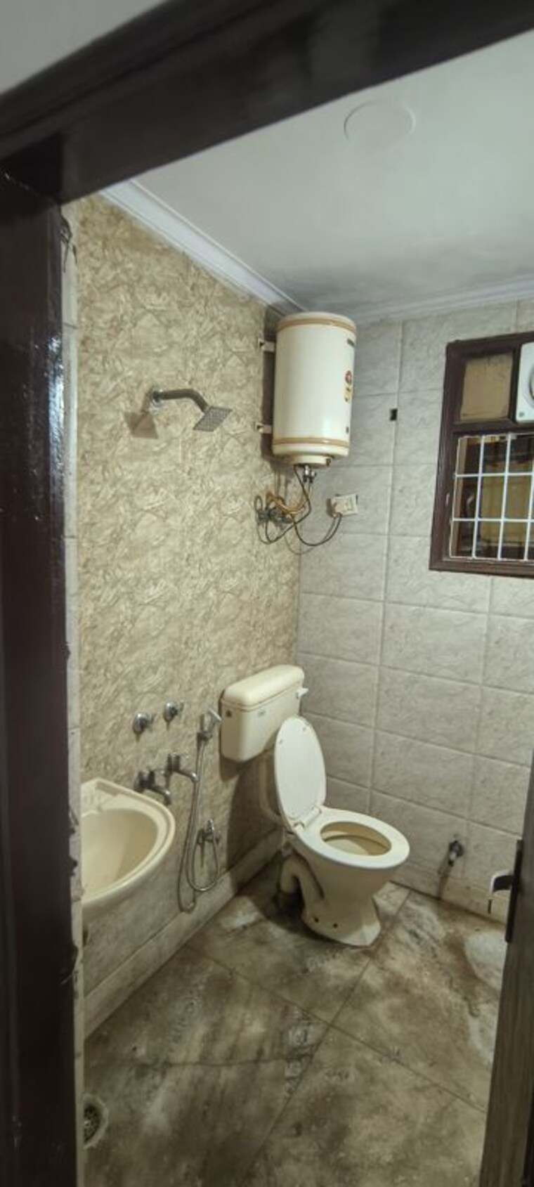 Bathroom, panchsheel vihar 2 Bedroom 750 Sq.Ft. Builder Floor In Panchsheel Vihar Delhi 10660772
