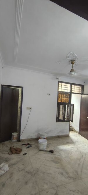 Room in 2 BHK Builder Floor at Panchsheel Vihar – for Rent