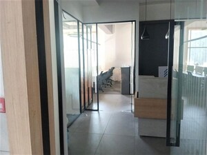 Office Space – Exterior View View at Super Corridor - for Rent