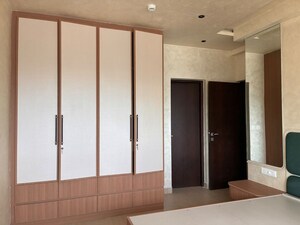 Room in 2 BHK Apartment at Karle Vario Homes, Hebbal – for Rent