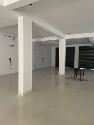 Room in  Shop at Sector 84 – for Rent